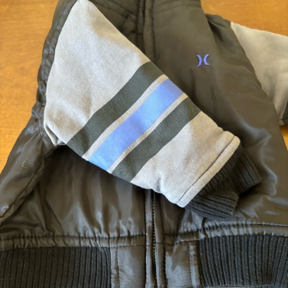 2/$15 Size 12m Baby Hurley Distressed Logo Quilted Puffer Fall Winter Jacket - Picture 5 of 7